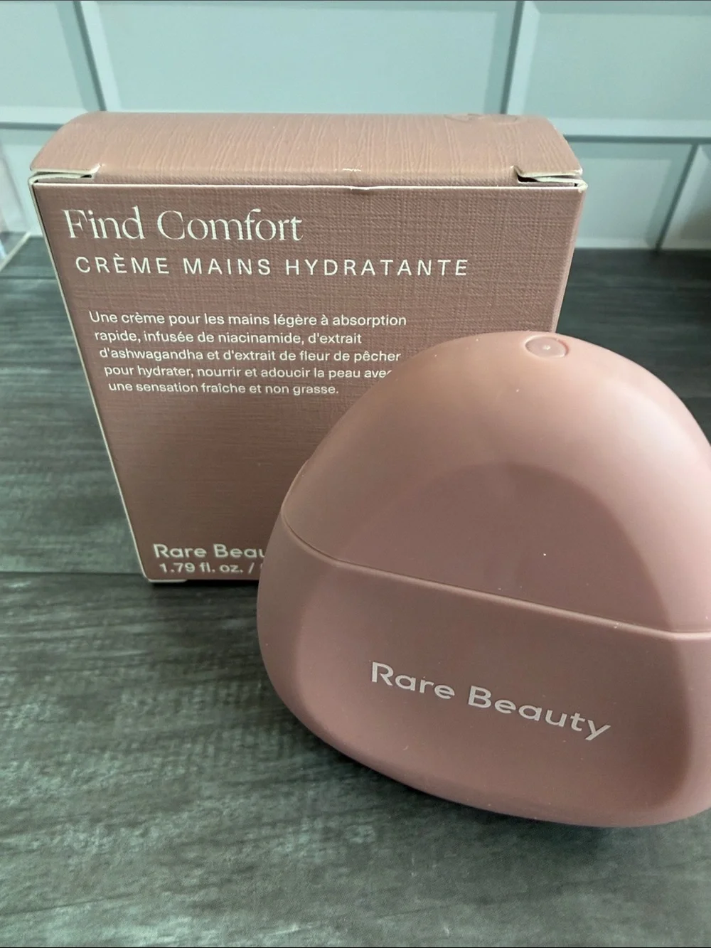 Rare Beauty Find Comfort Hand Cream - Mauve